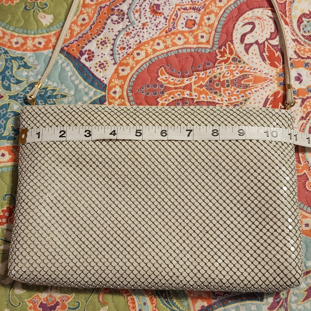 Whiting & Davis Off White Cream Slinky Metal Mesh Crossbody - Picture 4 of 8